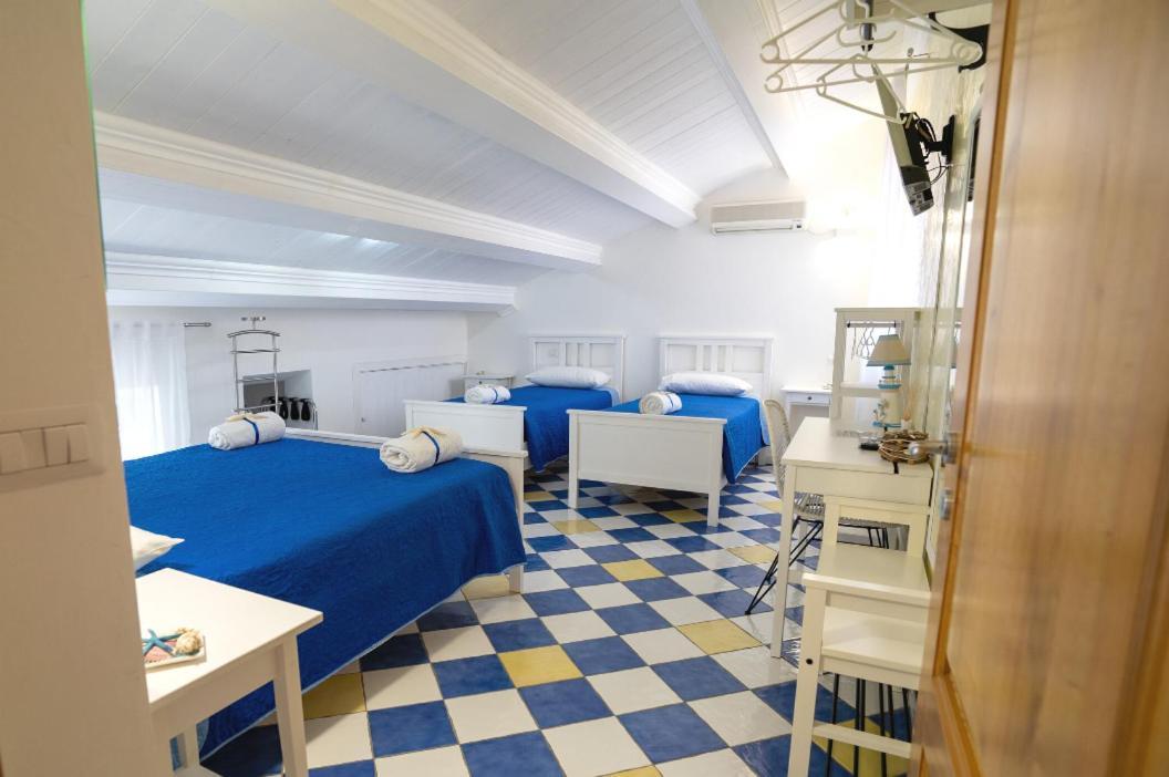 Cassiodoro Suite B&B Marina di Davoli Exterior foto